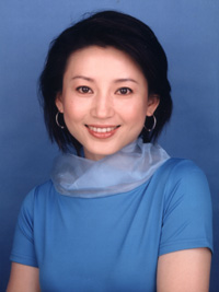 未受到假结婚传闻困扰 王小丫全心工作不分心