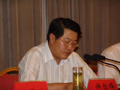 省委组织部副部长、省委先进性教育活动领导小