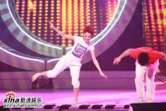 �����Ǻ�̨�쾫�ʷ׳����»�������������