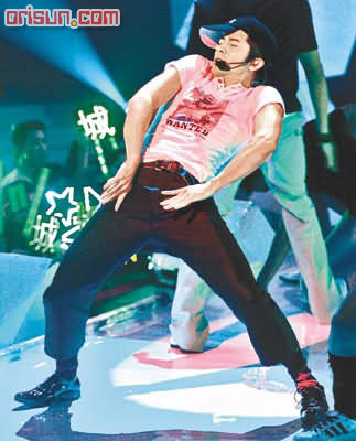  郭富城 劲歌热舞表现风骚 疯狂自摸fans沸腾(图