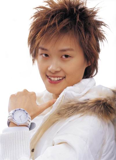 学校证实李宇春文化课成绩不足考研名落孙山