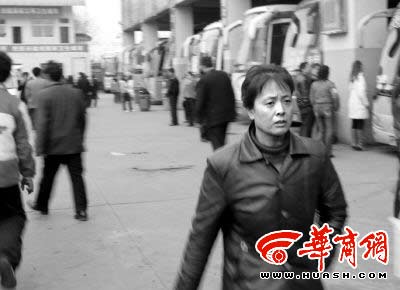 图甘肃保姆回西安打工 被的哥绕路又造骗