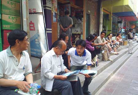 今日考生填报志愿 甘肃省高考录取线预估上浮