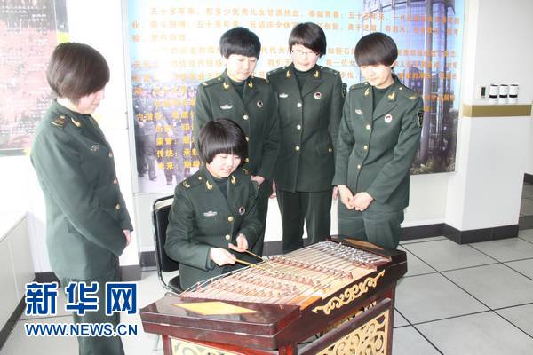 兰州军区新生代<em>女兵</em>的<em>花样</em>生活__中国甘肃网