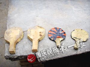 1相机两摩托3本账 1位山村教师咋改变500孩子