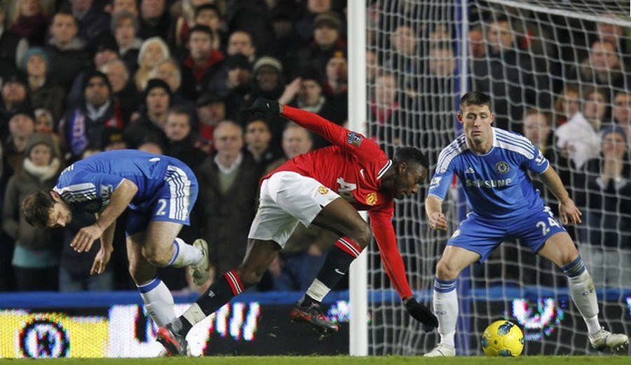 英超现役十大假摔王:杰拉德在列 苏亚雷斯 惯犯