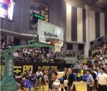 全运会男篮预赛翟小川 闯祸 热身扣碎篮板