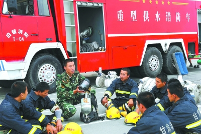 自制仓鼠饮水器_人均饮水量(3)