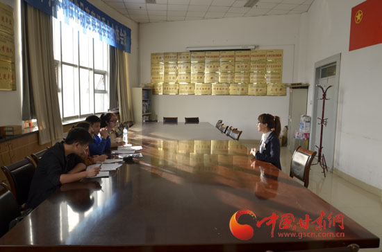 西北民族大学新媒体研究中心举行校园记者选拔