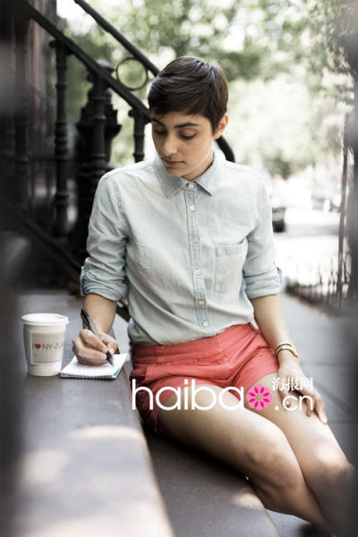 长裙VS<em>短裤</em> <em>干净</em>别致的慵懒Look随心打造__中