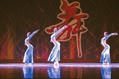 兰州女子中专举行校园舞蹈赛