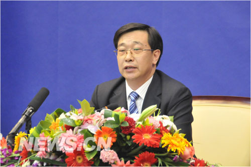 人社部新闻发言人尹成基任日照市副市长(图/简历)