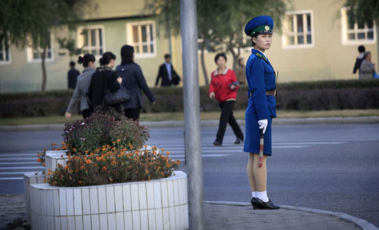 外国摄影师探访朝鲜大街小巷