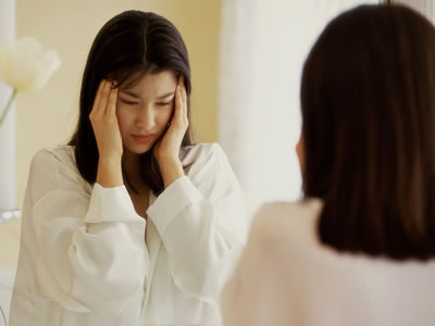 <em>女性常常头痛</em> 饮食不当是关键__中国甘肃网