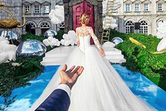 俄“跟我走”情侣大婚 婚纱照再掀网络热潮