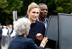 法国总统奥朗德新女友首次亮相