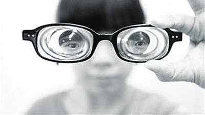 兰州市中小学生近视现状调查:玩手机打游戏用