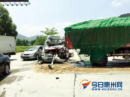 美国承认51区有外星人_美国人均有车超1辆(3)