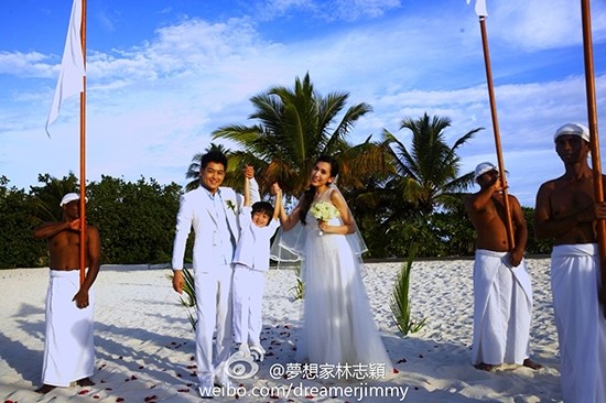 林志颖结婚2年秀恩爱:爱让我们的心坚定