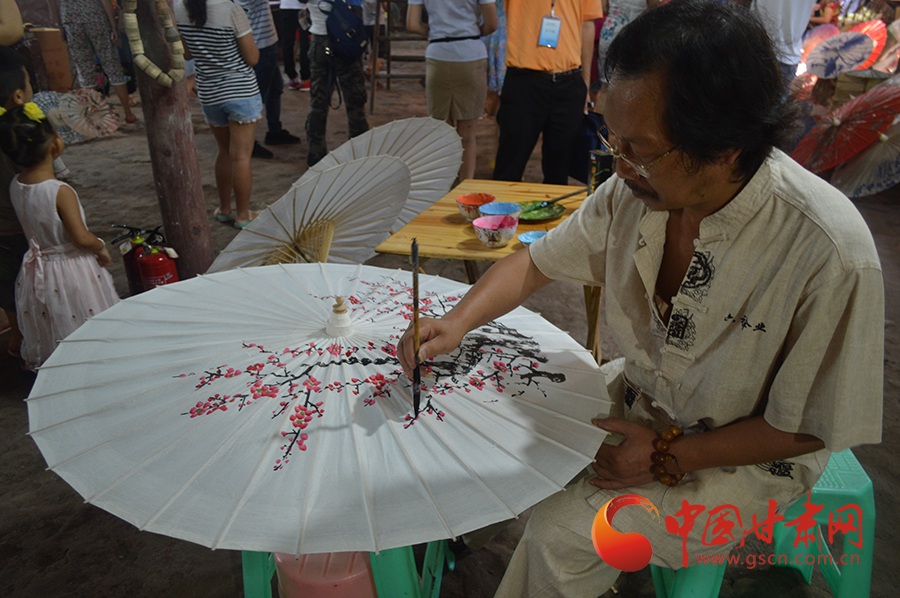 聚焦四川非遗全国50多家网络媒体四川采风行