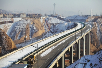 兰州市北环路：路面平整 标线清晰