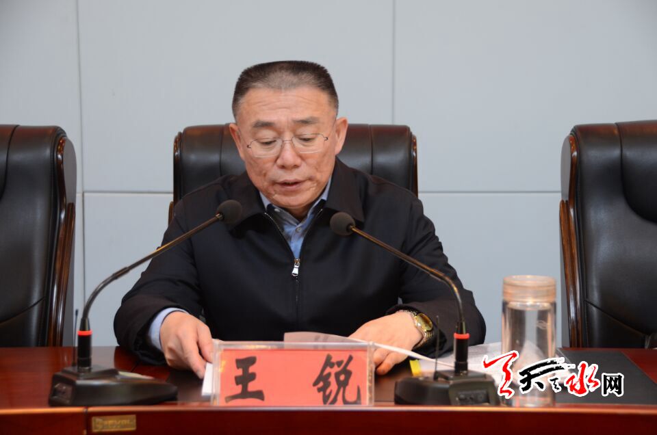 甘肃省考核组考核天水贫困县区党政领导班子工