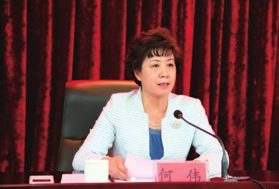省旅游局局长何伟 兰州市委常委、常务副市长俞敬东 酒泉市委常委、副市长胡晓东