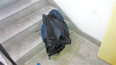 兰州：绑架女童装进手提袋 物业警方合力擒绑匪