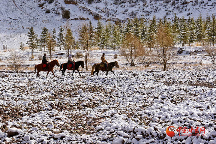 甘肃张掖 春日祁连山雪景引人醉【高清组图】三