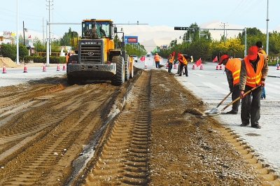 敦煌部分路段实施提升改造工程