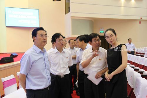 庆阳:栾克军贠建民督查中国光彩事业庆阳行暨