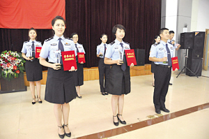 兰州警方举办演讲比赛