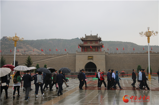 重走长征路 看会师圣地新变化