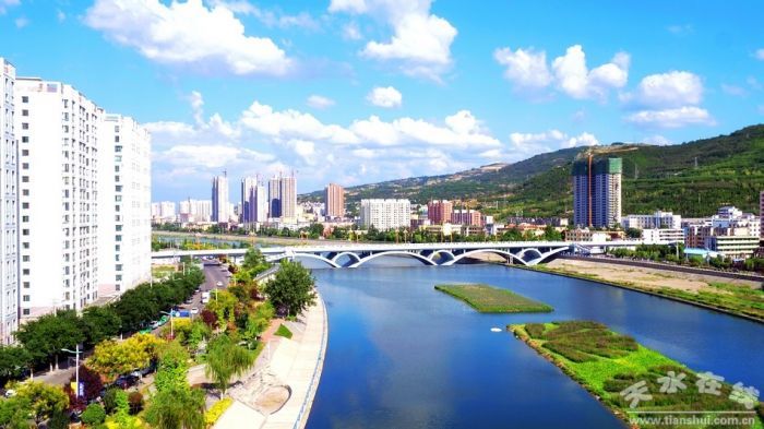 莫斯科人均绿地面积_中国人均道路面积(3)