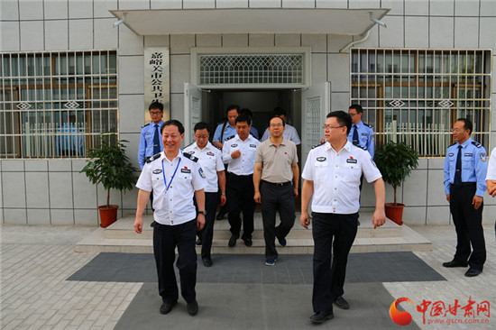 公安部副部长孟庆丰一行到嘉峪关市检查公安监管工作