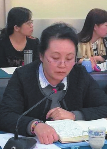 凝聚巾帼力量建设幸福兰州——妇女代表热议党代会报告（图）