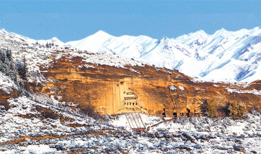 张掖马蹄寺 祁连雪山呵护的一颗明珠（组图）