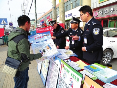 去年甘肃省恶意报警扰警电话超296.4万 公安机关将加大打击力度并在媒体公开曝光（图）