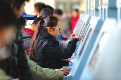 兰州至平凉、敦煌至上海春运期间加开旅客列车