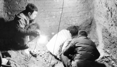 平凉泾川发现一座东汉砖室古墓葬 出土了包含罕见铜镜在内一批珍贵文物（图）