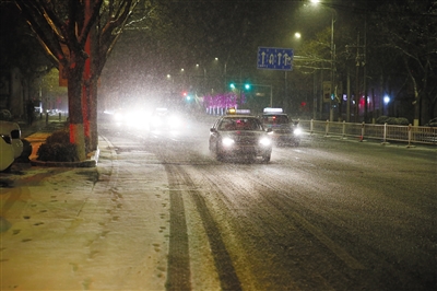 春雪金城夜飞花 甘肃省迎来入冬以来最强降雪 