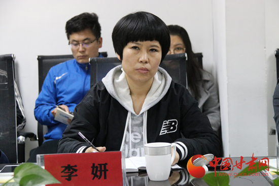 中央电视台纪录频道李文举到中国甘肃网座谈本