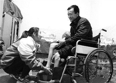 庆阳环县刘艳艳：爸爸是我的天 我考到哪里去就把他带到哪（图）
