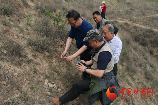 第十一次玉帛之路（陇东陕北道）专家考察手记丨佳县石摞摞山龙山古城（叶舒宪）