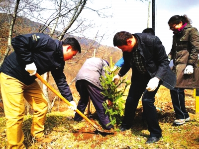 帮扶百姓真心驻守——白银沈家岭村、王家庄村驻村帮扶工作队坚守脱贫攻坚侧记