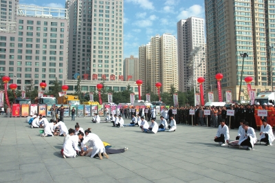 防空警报为你鸣响—兰州市纪念5·12汶川大地震9周年（组图）