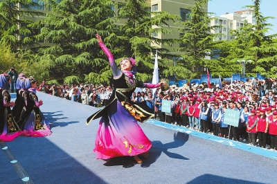 中国旅游日公益宣传活动甘肃分会场启动仪式在西北师范大学举行