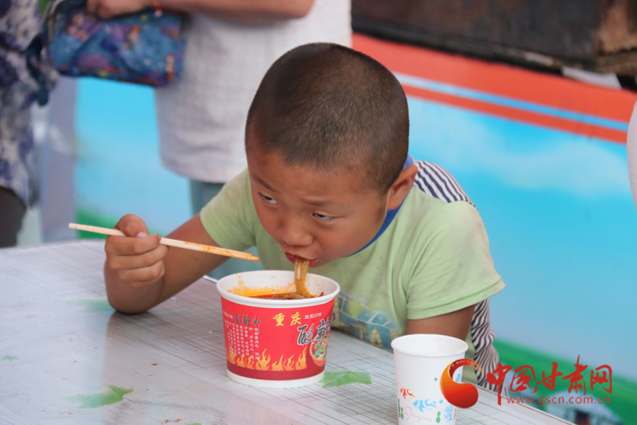 陇拍客|吃货福利 小陇带您去甘南舟曲美食节逛