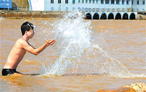 兰州周末“高烧”继续 今日最高温还在37℃以上