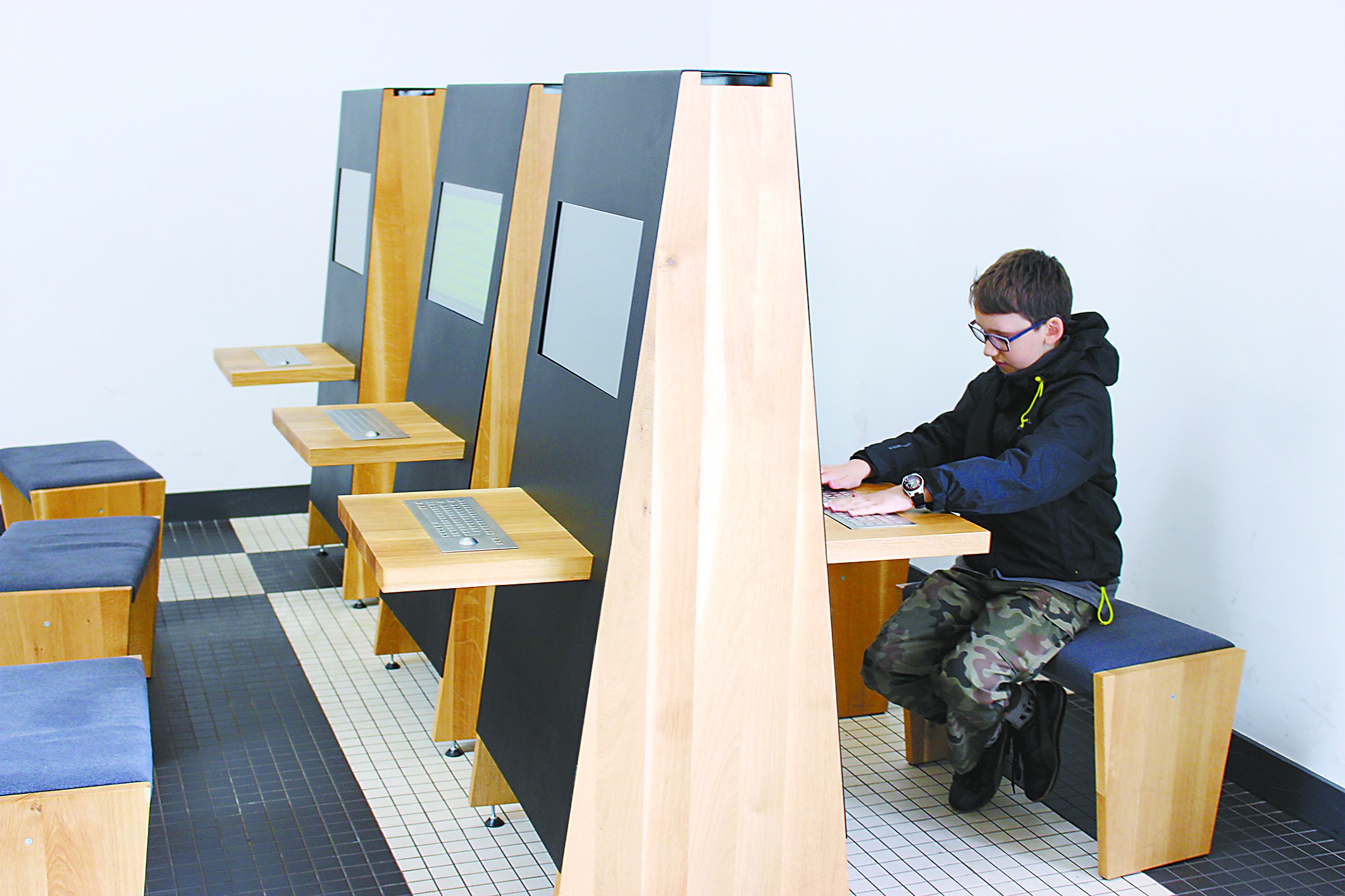 在通往世界的窗口格丁尼亚感受波兰移民史